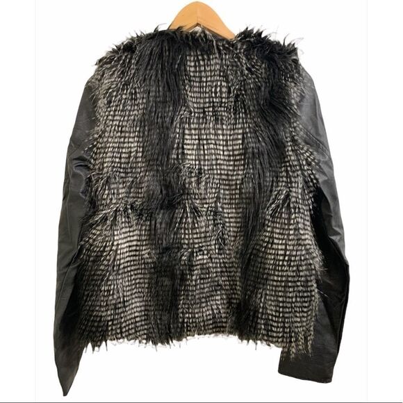 Volcom Black Fur Leather Jacket - Medium - Picture 6 of 8